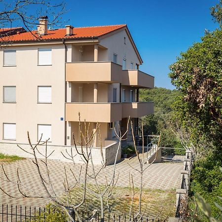 Seaside Apartment Lara Баньоле Екстер'єр фото